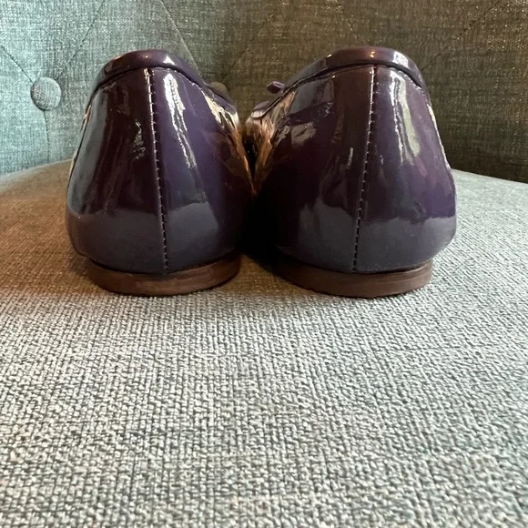 Wingtip flats made of recycled Asian newspaper. - Picture 3 of 5